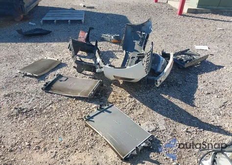 2018 Hyundai Ioniq Hybrid Blue from USA, damaged, VIN KMHC65LC4JU103863